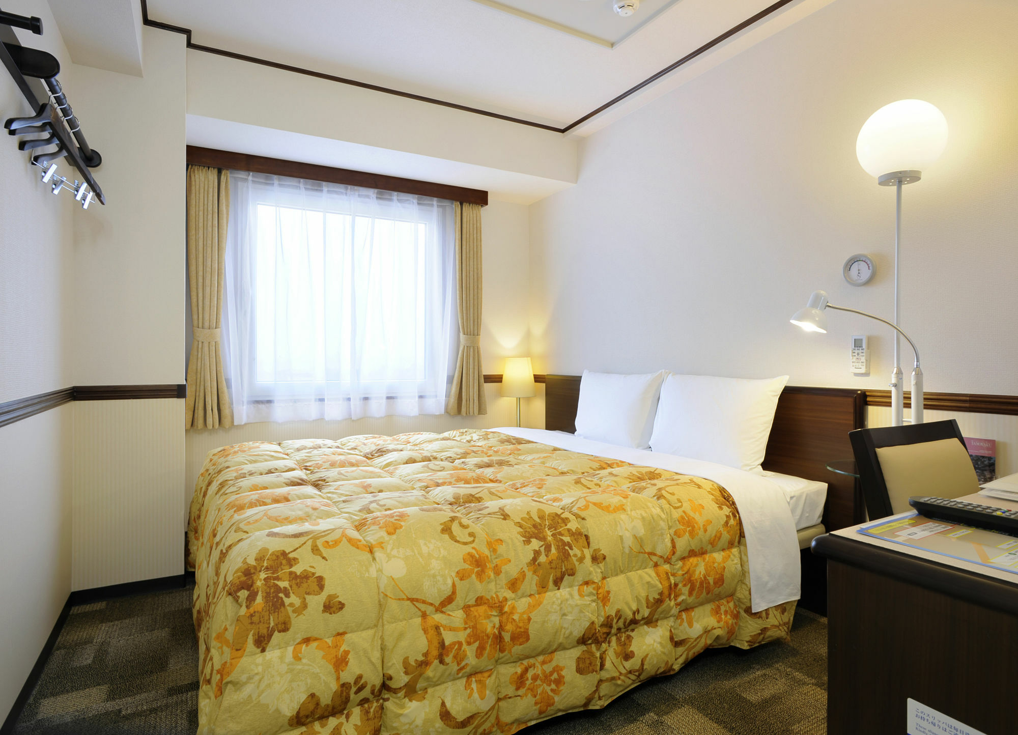 Toyoko Inn Osaka Shinsaibashi Nishi Ngoại thất bức ảnh